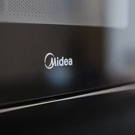 Clover Leaf B 01 By Homely Malta! 아파트