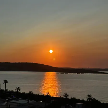 Clover Leaf B 01 By Homely Malta! 아파트 세인트폴스베이