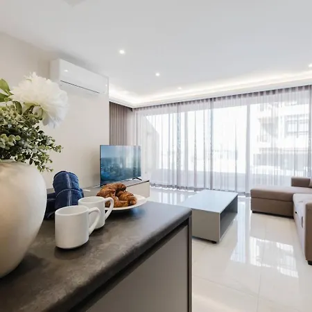 Clover Leaf B 01 By Homely Malta! Apartment *