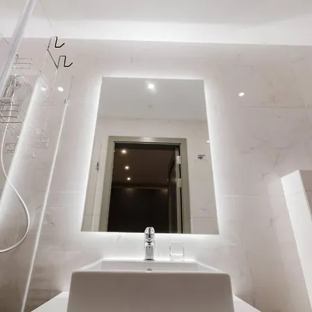 Clover Leaf B 01 By Homely Malta! Apartment