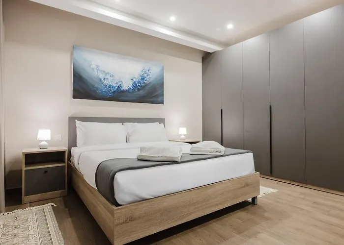 Clover Leaf B 01 By Homely Malta! Σεντ Πόλς Μπέι