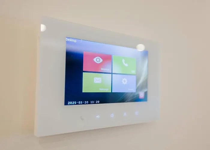 Clover Leaf B 01 By Homely Malta! Διαμέρισμα