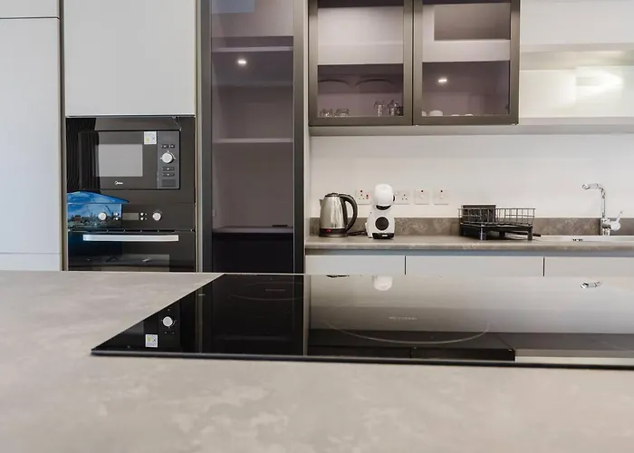 Clover Leaf B 01 By Homely Malta! Διαμέρισμα