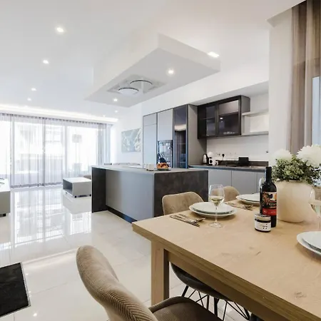 Apartament Clover Leaf B 01 By Homely Malta! *
